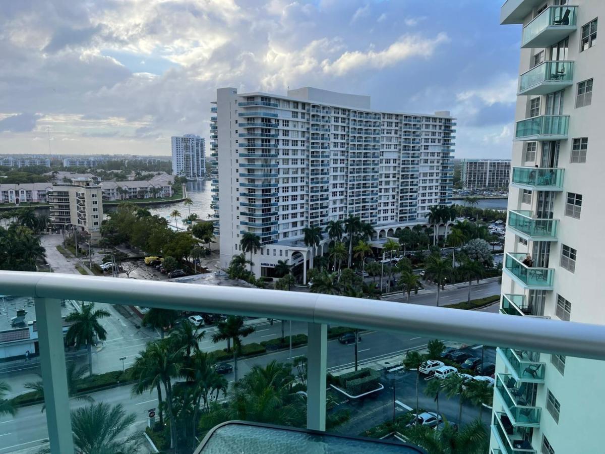 Hollywood On Beach Apartment 外观 照片